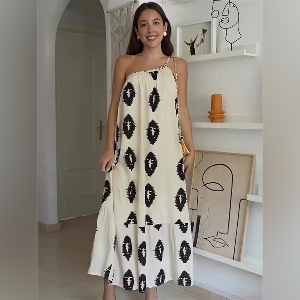 NWT one shoulder loose fitting beautiful ivory and black printed ruffled dress - Picture 5 of 13